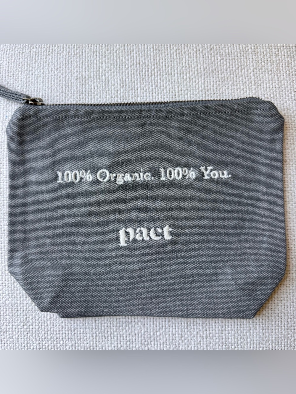Pact Organic Cotton Canvas Travel Pouch Gray NWOT